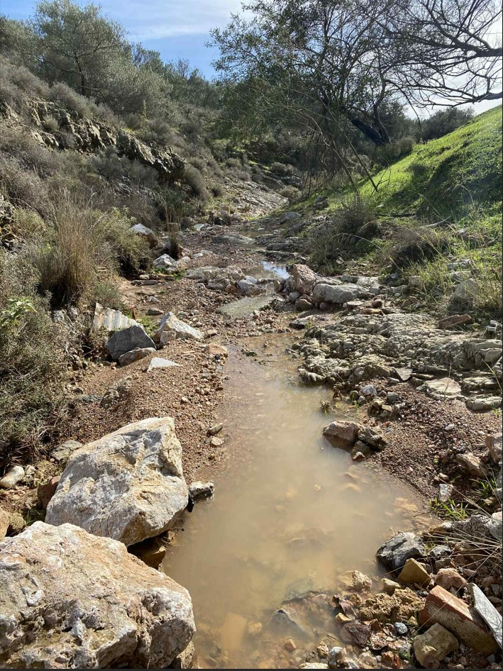 Η... νέα Γλυφάδα οικοδομείται εντατικά: Τα ρέματα του Ποικίλου και η "οικιστική αξιοποίηση" του Ν. Δένδια στο Χαϊδάρι 5