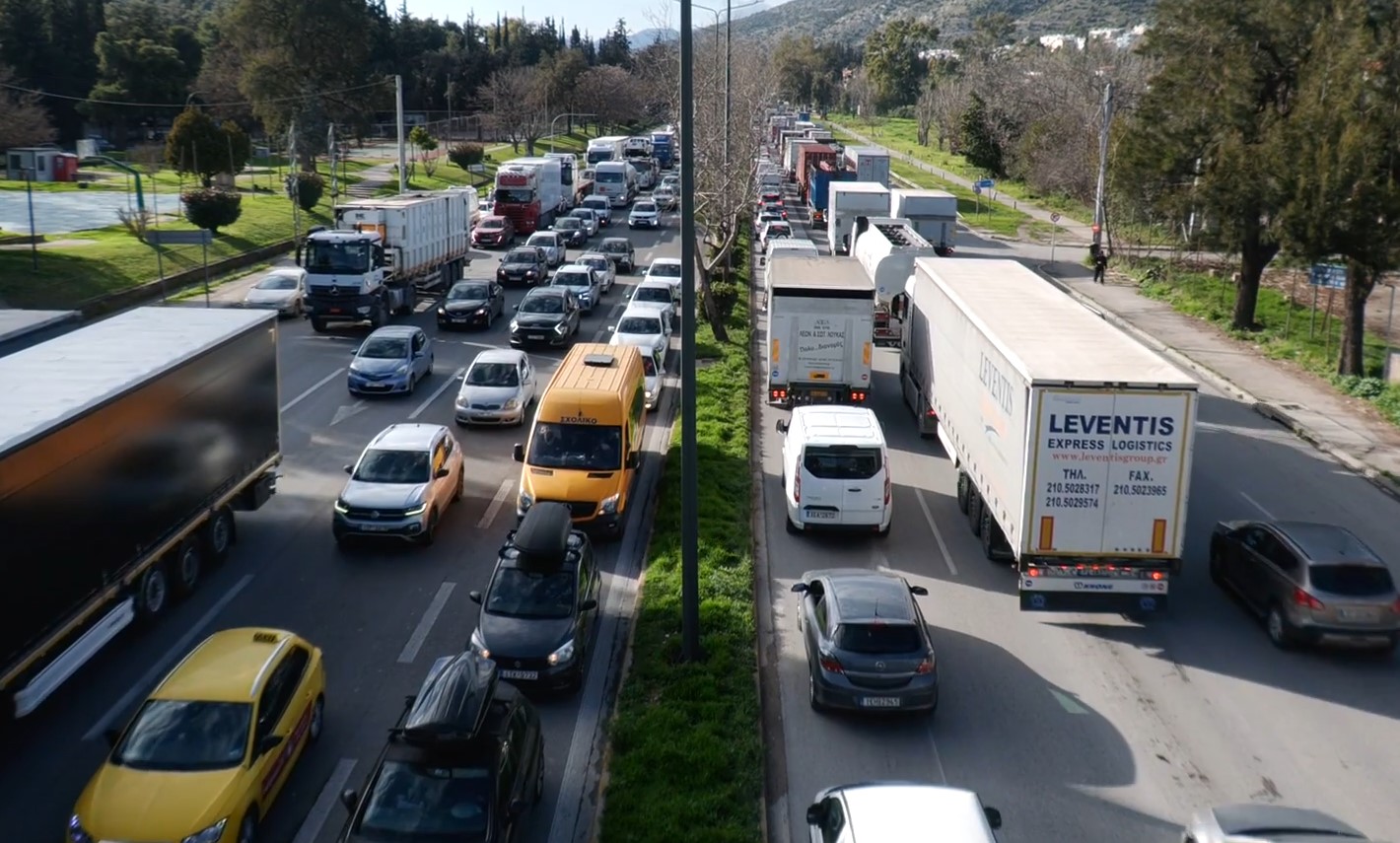 Ανακοίνωση της Τροχαίας για την υπερφόρτωση της Λεωφόρου Αθηνών 3