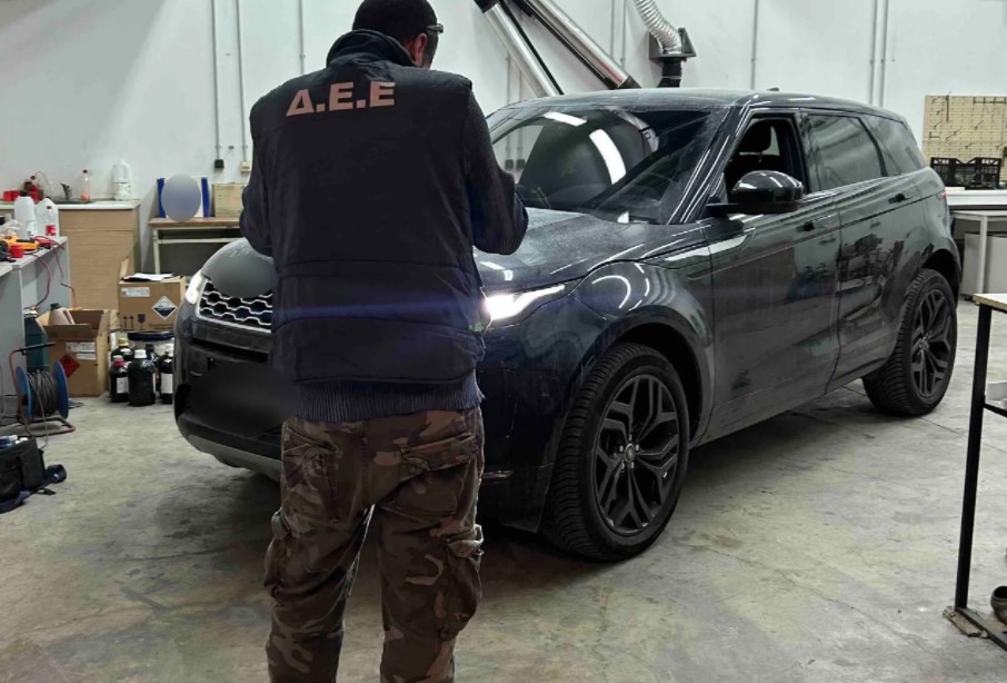 Τεράστιοι τζίροι για σπείρα κλεφτών ΙΧ - Πλαστά έγγραφα, διαλυτήρια και αγγελίες πώλησης σε ιστοσελίδες 3