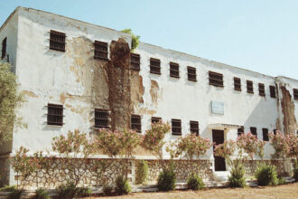 "Το ιστορικό φορτίο του Στρατοπέδου Χαϊδαρίου σήμερα απειλείται" 27