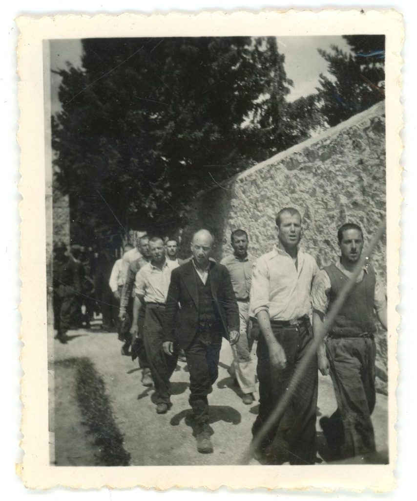 Καισαριανή - Στρατόπεδο Χαϊδαρίου: Οι φωτογραφίες είναι πλέον κτήμα του Ελληνικού Δημοσίου 1