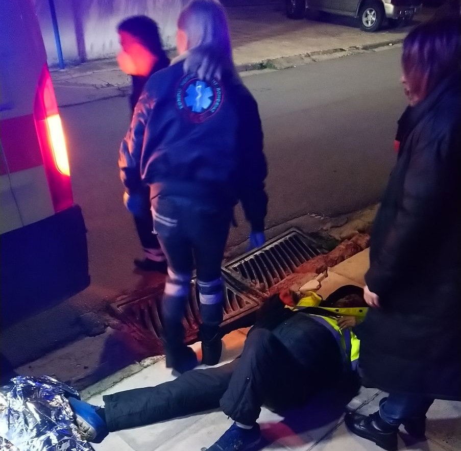 Σοβαρό τροχαίο στο Δάσος - Τραυματίστηκε εργαζόμενος δικυκλιστής 3