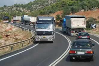 Έτσι θα έπρεπε να είναι η Παλαιά Εθνική Αθήνας - Θήβας για να δέχεται φορτηγά 25