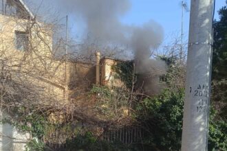 Φωτιά σε ακατοίκητο σπίτι στο Χαϊδάρι 27