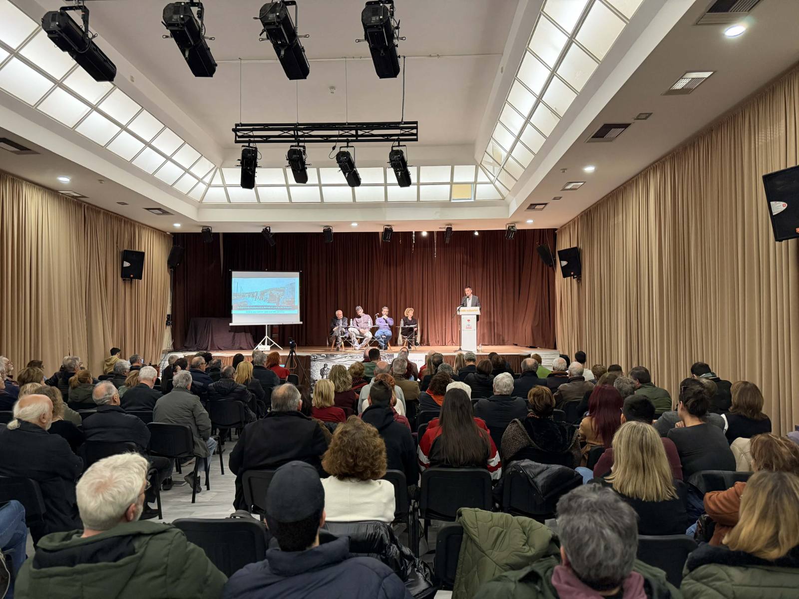 Αλέξης Χαρίτσης από Χαϊδάρι: Να δημιουργηθεί δίκτυο Μουσείων Εθνικής Αντίστασης και Δημοκρατίας 3