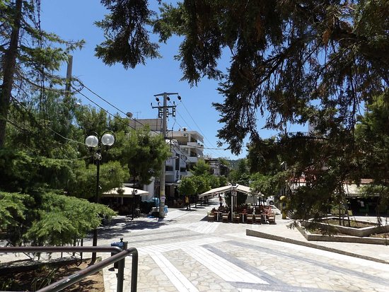 "Αν τα νέα έργα γίνουν σαν την Πλατεία του Δάσους..." 3