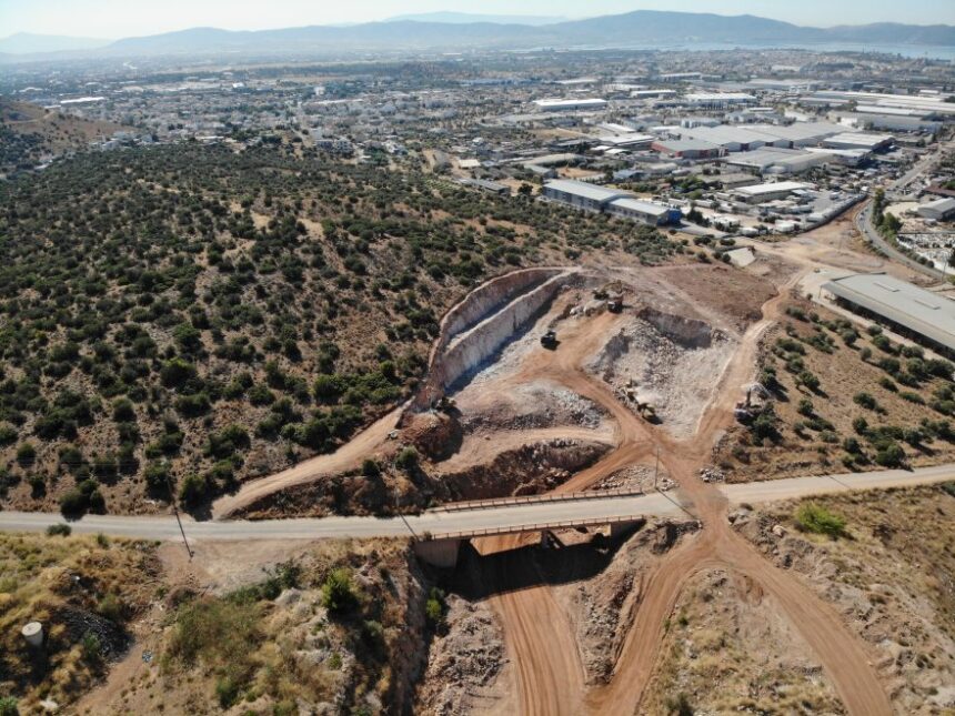 Τι σημαίνει 5.000 φορτηγά ημερησίως στην Παλαιά Εθνική Αθήνας - Θήβας 1