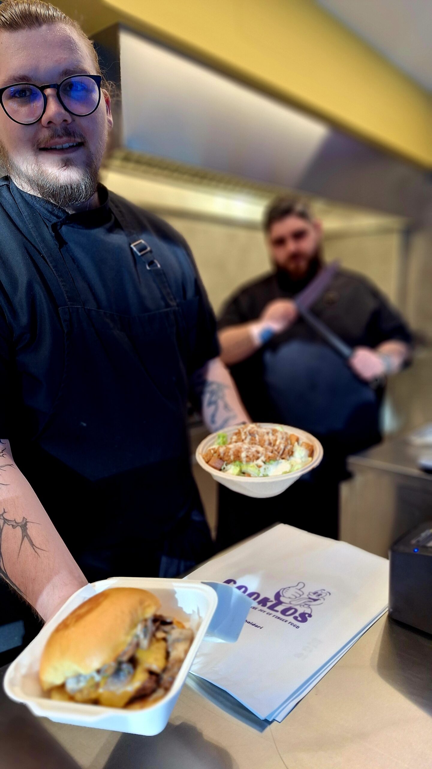 Νέο Street food με άποψη: Το Cooklos δίνει στο Χαϊδάρι τον δικό του γαστρονομικό προορισμό 7