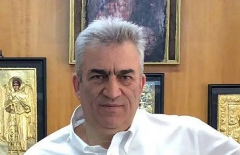 Κώστας Λυμπουσάκης: Μια παγκόσμια πρωτοτυπία άφησε τη χώρα με μόλις ένα ναυαγοσωστικό υπό ελληνική σημαία! 1