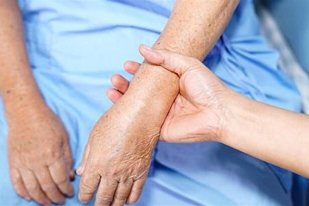 Επιχείρηση της Αστυνομίας για "μαύρη εργασία" στο Αττικόν 115