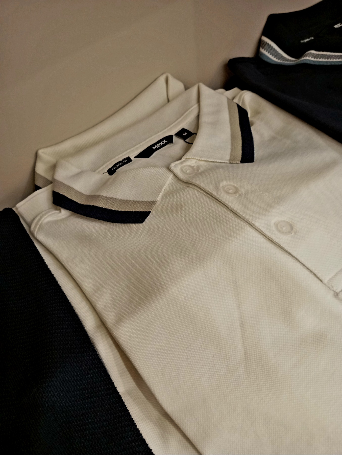 Στο κατάστημα VM του Βασίλη Μαραγκού συναντάμε την τέχνη του ανδρικού style 15