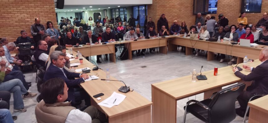 "Και όμως γίνεται: Ελεύθερο το Πάρκο Νεολαίας και κοινωνική κατοικία χωρίς νέα δόμηση στο Στρατόπεδο" 1