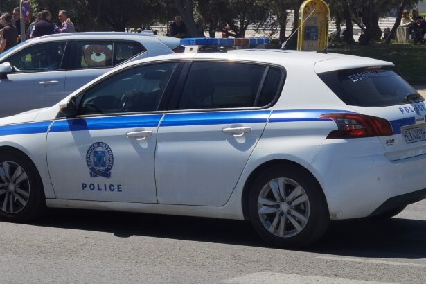 Σπείρα απατεώνων έβγαλε 3 εκατ. ευρώ παριστάνοντας τους υπαλλήλους του ΔΕΔΔΗΕ - επιχείρηση της αστυνομίας 43
