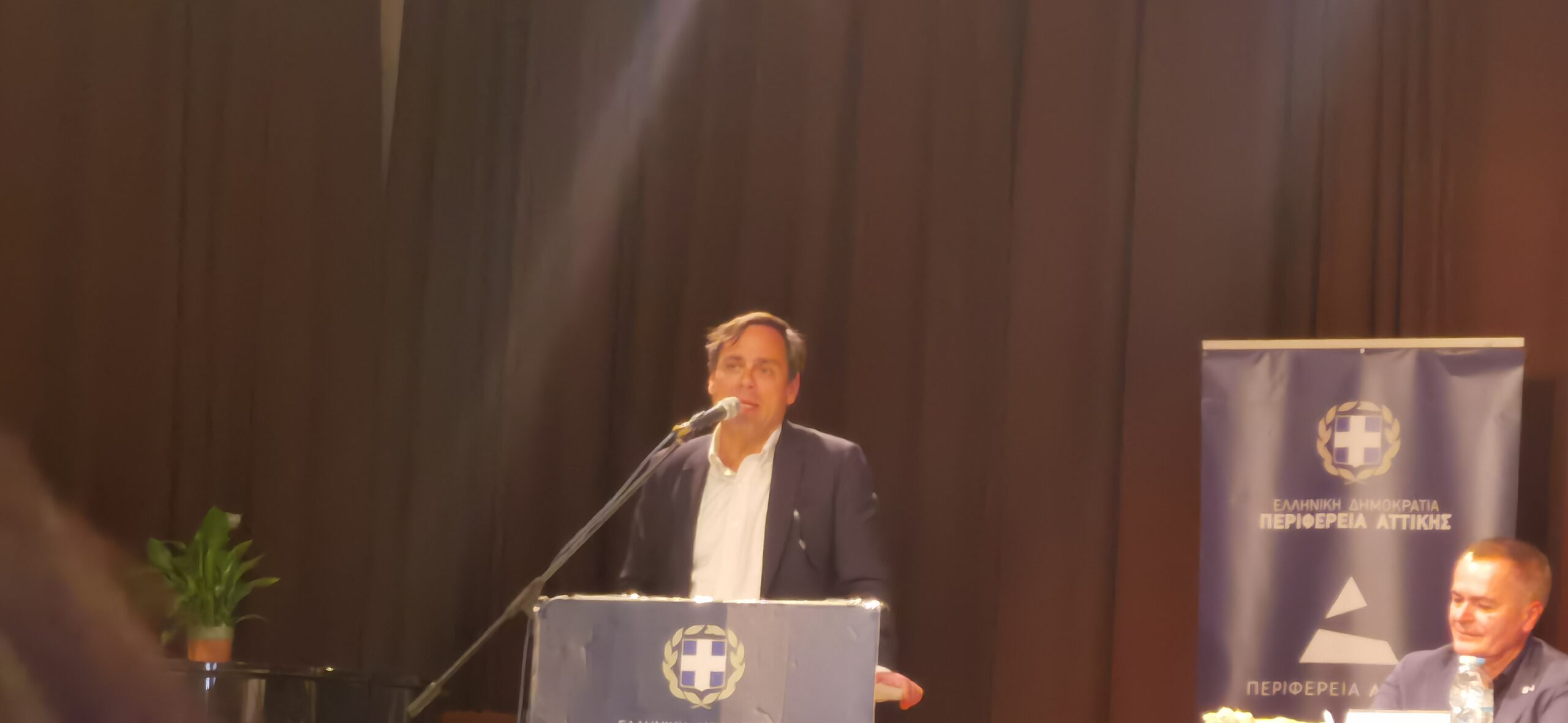 Ναι στο πάρκο, και μάλιστα με προίκα! - Ο Νίκος Χαρδαλιάς "έβαλε πλάτη" στο Χαϊδάρι για το Πάρκο Νεολαίας 9