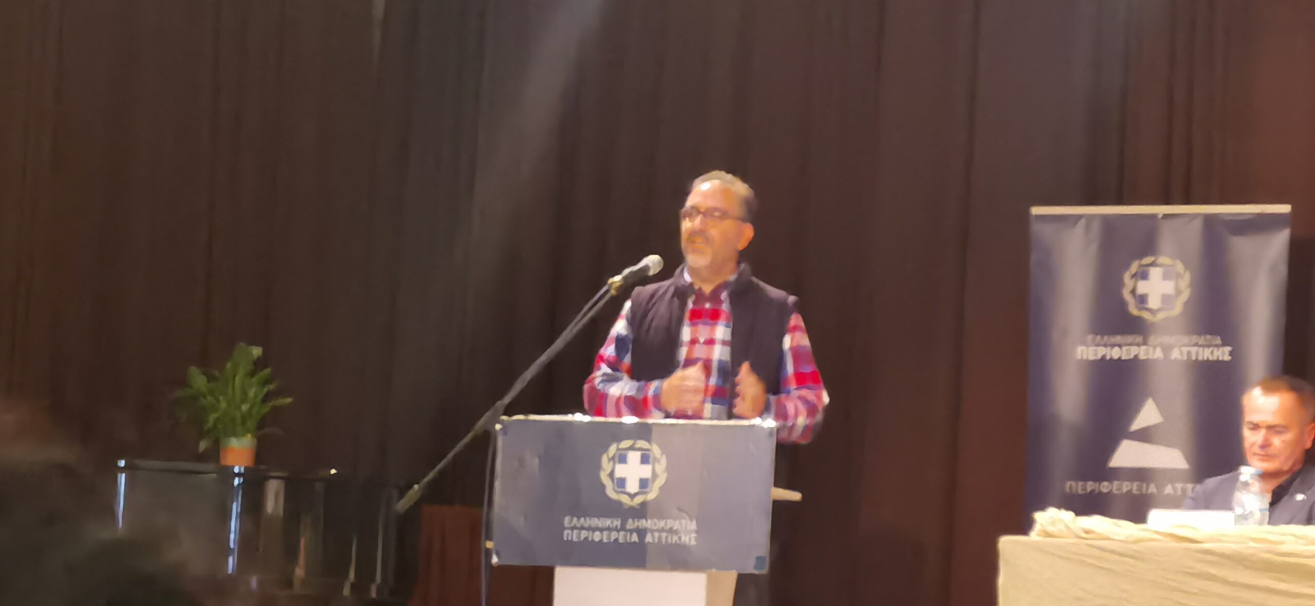 Ναι στο πάρκο, και μάλιστα με προίκα! - Ο Νίκος Χαρδαλιάς "έβαλε πλάτη" στο Χαϊδάρι για το Πάρκο Νεολαίας 11