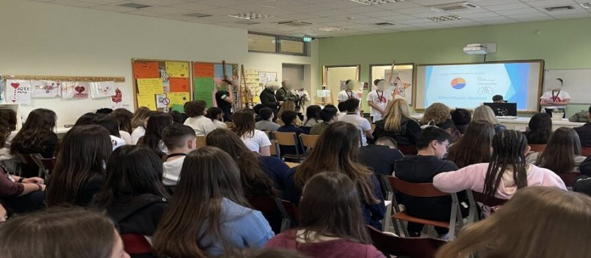 "Το Σχολείο του 21ου αιώνα στην κοινότητα" - 1.000+ μαθητές στο Συνέδριο της Δυτικής Αθήνας 1