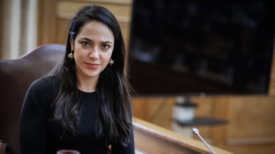 Πάρκο Νεολαίας: Επικό "άδειασμα" του ΥΕΘΑ και των βουλευτών της Νέας Δημοκρατίας από την Δόμνα Μιχαηλίδου 4 Πάρκο Νεολαίας: Επικό "άδειασμα" του ΥΕΘΑ και των βουλευτών της Νέας Δημοκρατίας από την Δόμνα Μιχαηλίδου 3