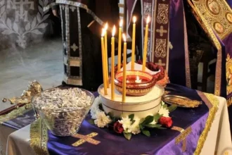 "Συναυλία μέσα στην Μεγάλη Εβδομάδα των Παθών;" 23