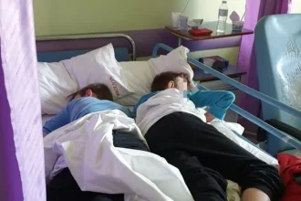 40 "αόρατα" παιδιά ζουν στα νοσοκομεία Παίδων λόγω ελλείψεων στις δομές 17