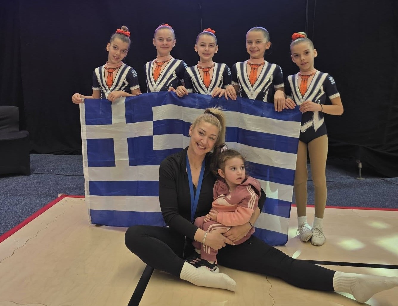 Μεγάλα όνειρα για το μέλλον! Ο ΑΟΓ Χαϊδαρίου αποκάλυψε στην Τσεχία μια σπουδαία γενιά αθλητριών - Βίντεο 11