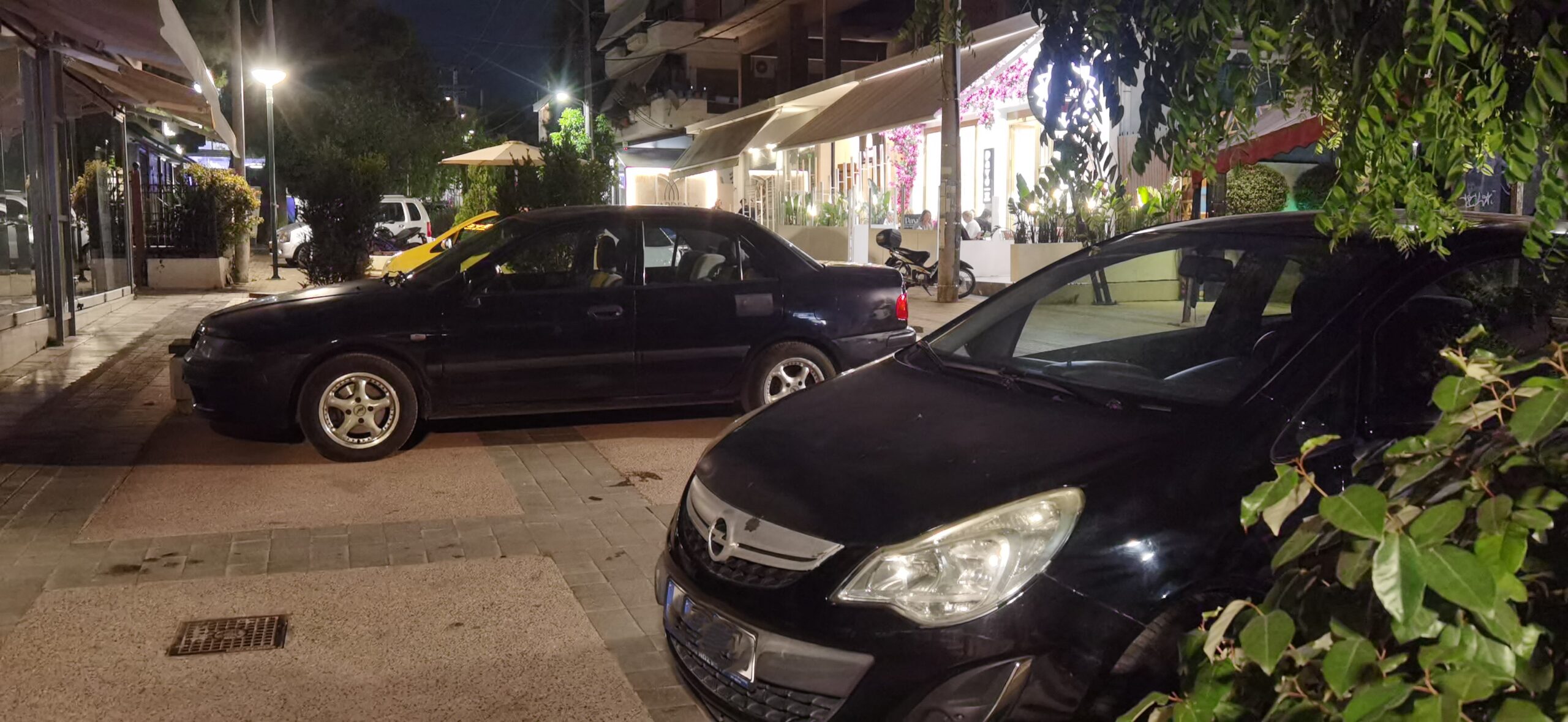 "Η Πλατεία του Δάσους θα γεμίσει παιδικές φωνούλες το καλοκαίρι, όμως κάτι δεν πάει καθόλου καλά..." 4 "Η Πλατεία του Δάσους θα γεμίσει παιδικές φωνούλες το καλοκαίρι, όμως κάτι δεν πάει καθόλου καλά..." 3