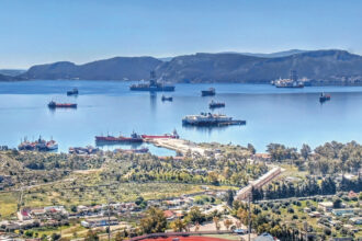 "Κάτω τα χέρια από την Βλύχα, όχι στην ασύμμετρη τραμπανάπτυξη! - Ναι, η ακτή είναι ανατάξιμη" 20