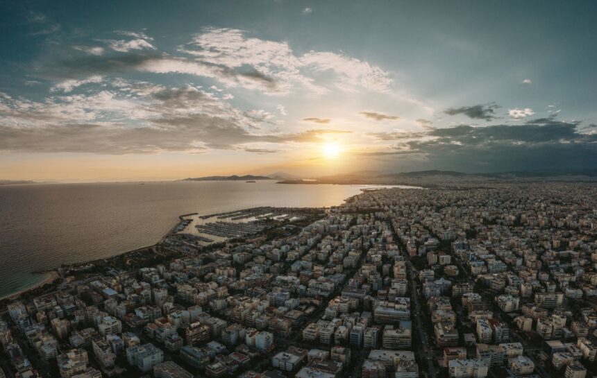 "Στον Σαρωνικό η πηγή της οσμής", λέει ο καθηγητής Σαρηγιάννης  1