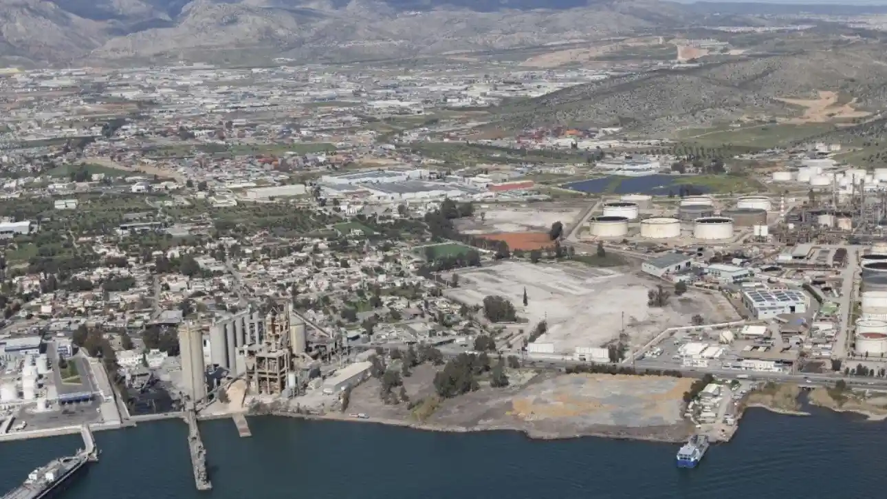 "Πράσινο φως" για την γιγάντια επένδυση στην Παραλία Ασπροπύργου, με ιδιωτικό λιμάνι και γέφυρα πάνω από την Εθνική Οδό 5 "Πράσινο φως" για την γιγάντια επένδυση στην Παραλία Ασπροπύργου, με ιδιωτικό λιμάνι και γέφυρα πάνω από την Εθνική Οδό 4