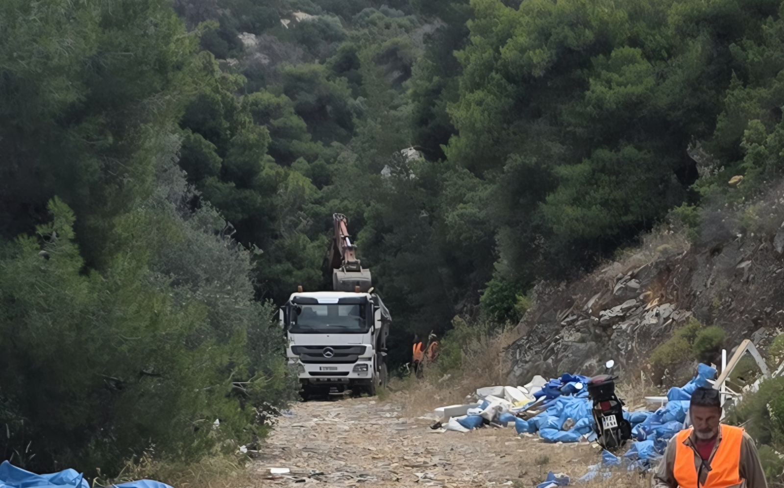 Μάχη απέναντι στις "πληγές του όρους Αιγάλεω
