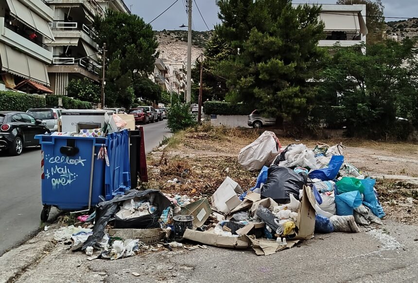Ανεξέλεγκτη εναπόθεση μπάζων σε κοινόχρηστους χώρους 1