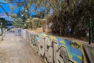 "Ένα παιδί έπεσε, αν προσγειωνόταν με το κεφάλι δεν ξέρω και εγώ τι θα γινόταν..." 23
