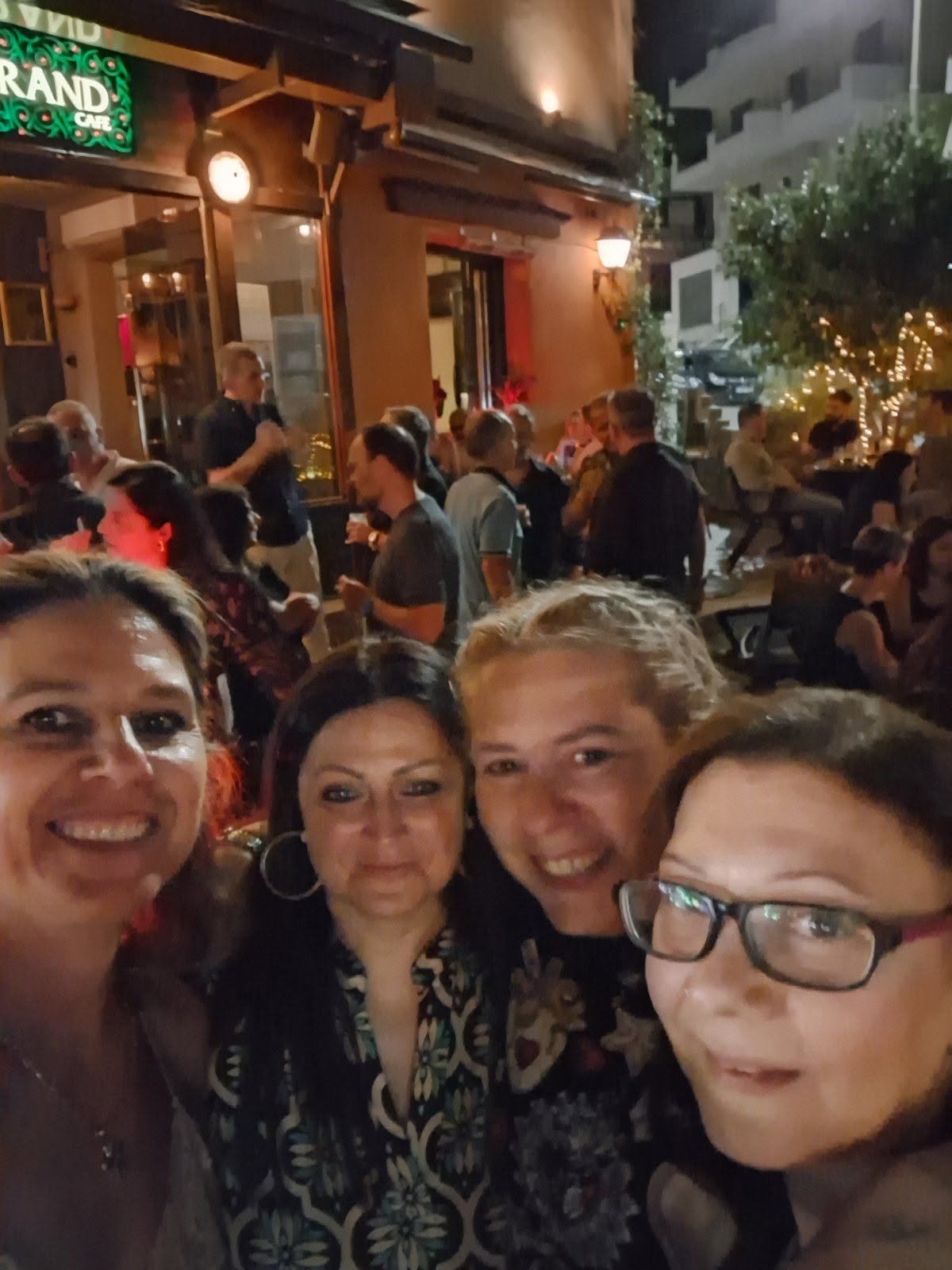Reunion Party αποφοίτων του 3ου ΓΕΛ Χαϊδαρίου - "Οι παρέες γράφουν ιστορία"! 10 Reunion Party αποφοίτων του 3ου ΓΕΛ Χαϊδαρίου - "Οι παρέες γράφουν ιστορία"! 9