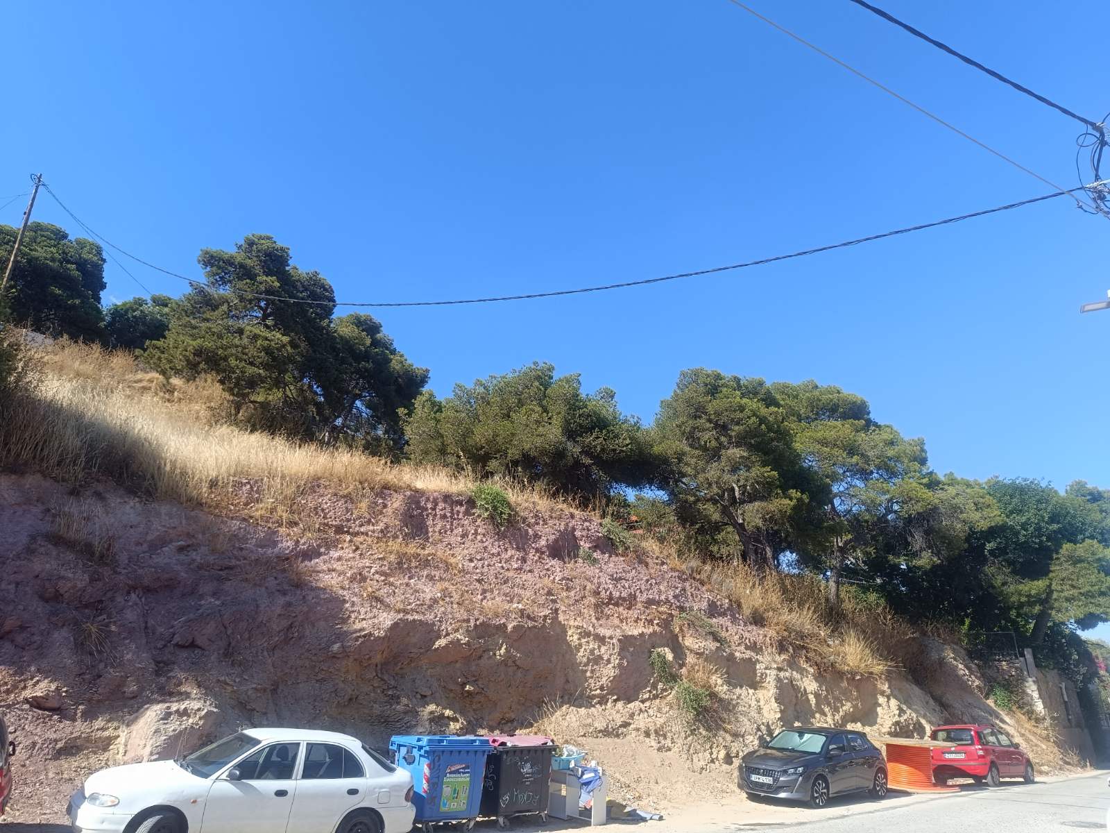 "Πράξεις ευθύνης ή δικαιολογίες εκ των υστέρων;" 4 "Πράξεις ευθύνης ή δικαιολογίες εκ των υστέρων;" 3
