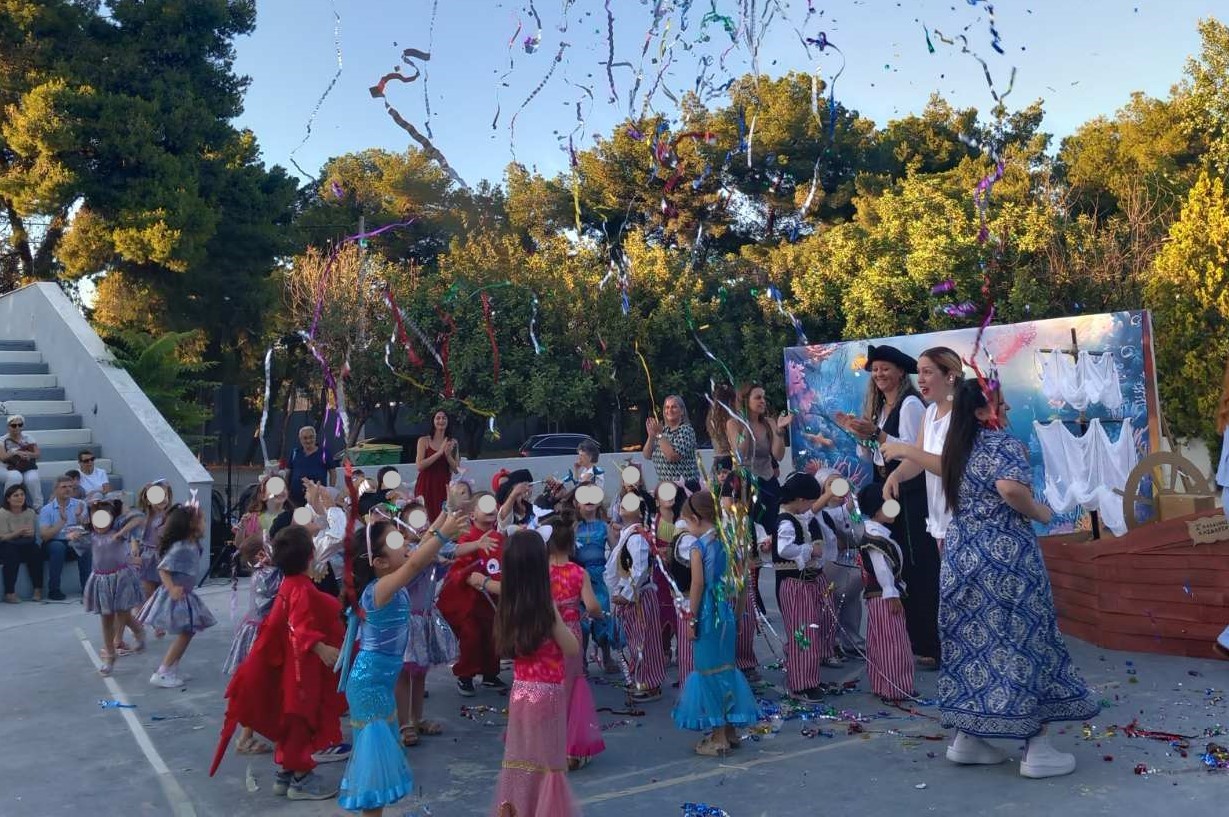 Πολύ όμορφες καλοκαιρινές γιορτές από τους Βρεφονηπιακούς Σταθμούς 4 Πολύ όμορφες καλοκαιρινές γιορτές από τους Βρεφονηπιακούς Σταθμούς 3