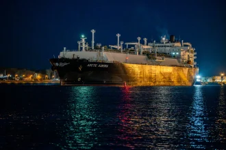 Τι σημαίνει η εγκατάσταση LNG σε κλειστό κόλπο, όπως αυτός της Ελευσίνας 24