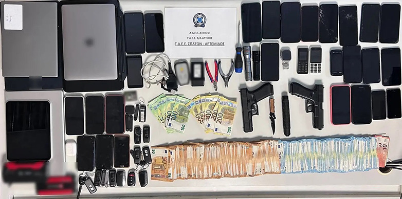 Πώς νομιμοποιούσε τα αυτοκίνητα που έκλεβε η σπείρα στην Αττική - Κέρδη μαμούθ 3