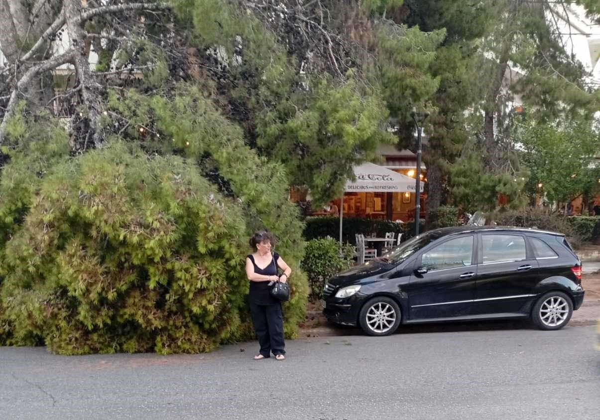 Τη γλίτωσε στον... πόντο