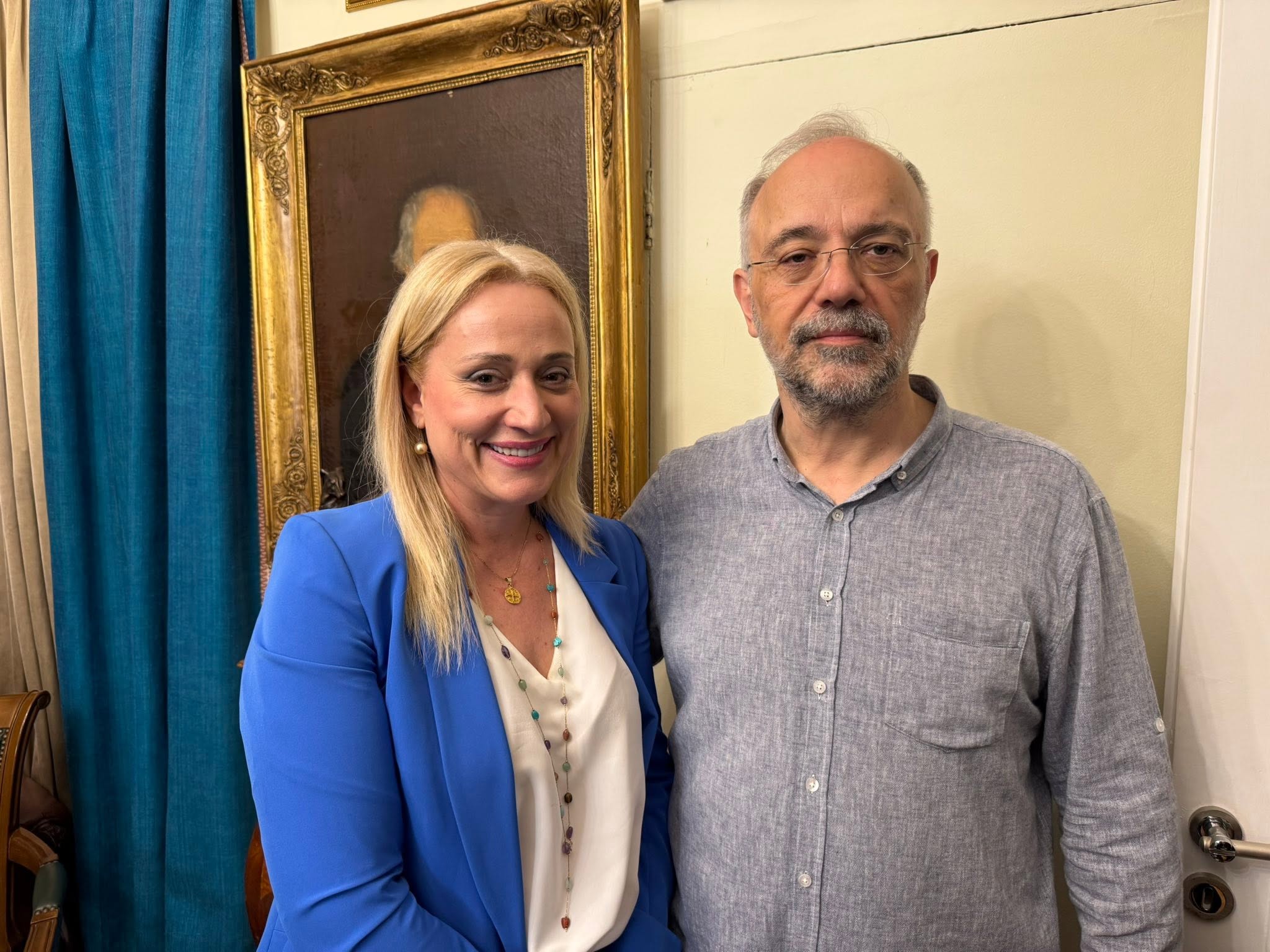 "Λάρισα ερχόμαστε!" - Ο Αυγερινός φεύγει, το αστέρι του Χαϊδαρίου έρχεται 4 "Λάρισα ερχόμαστε!" - Ο Αυγερινός φεύγει, το αστέρι του Χαϊδαρίου έρχεται 3