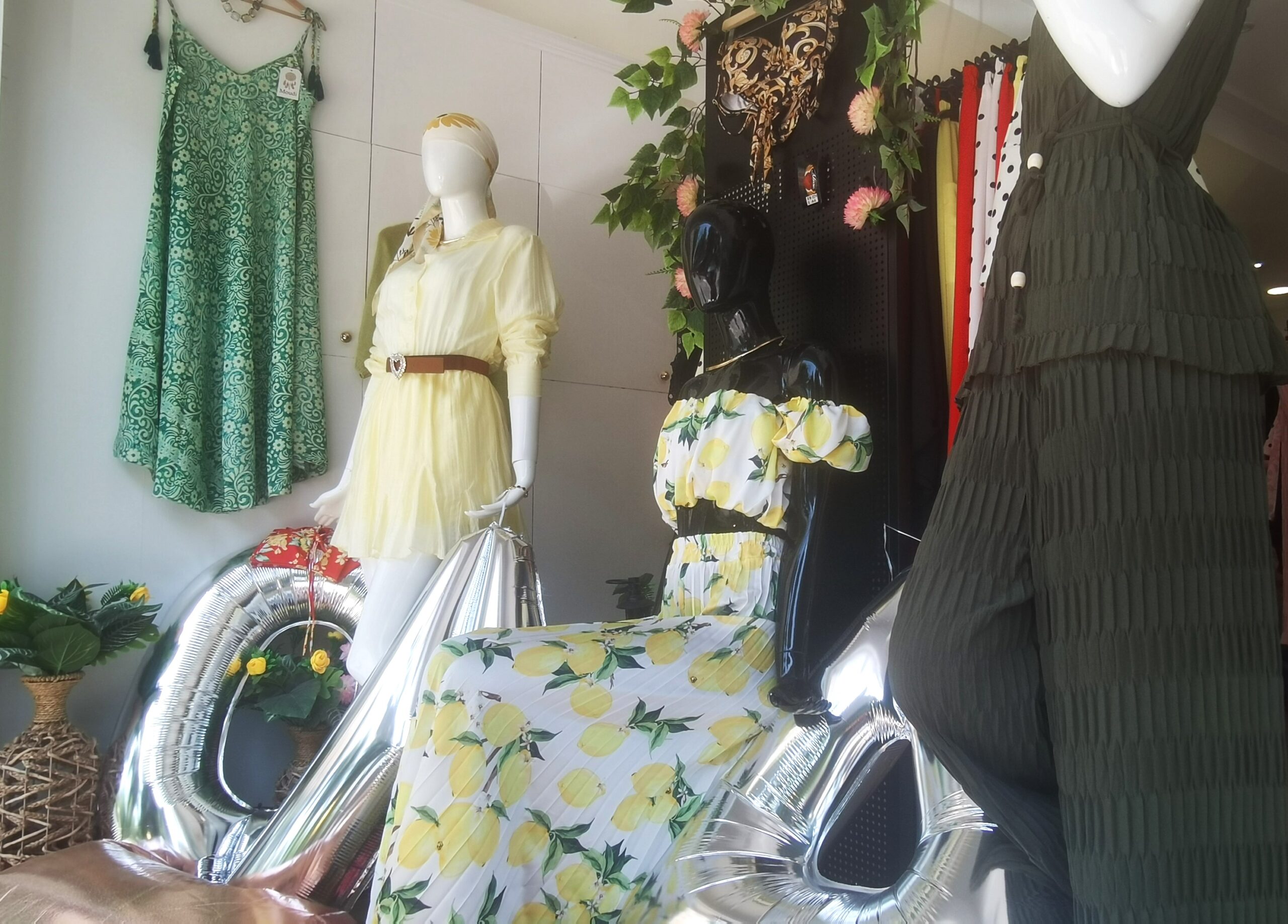 Χαϊδάρι - Όλα 10€! Το πιο "καυτό" καλοκαιρινό Bazaar γυναικείου ρούχου στην αγορά της Αθήνας 3