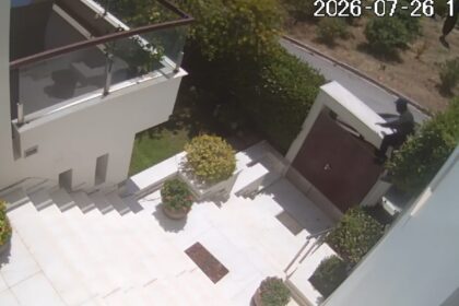 Βίντεο: Διαρρήκτες εν δράσει - Η αντίδραση της γειτονιάς 63