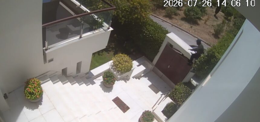 Βίντεο: Διαρρήκτες εν δράσει - Η αντίδραση της γειτονιάς 15
