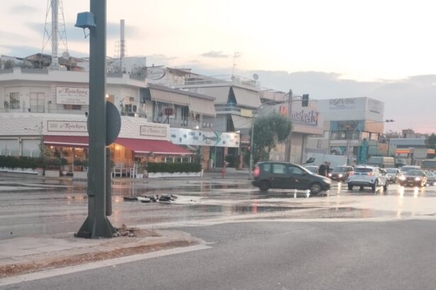 Βλάβη σε μεγάλο αγωγό της ΕΥΔΑΠ στη Λ. Αθηνών - Διακοπές νερού, κυκλοφοριακά προβλήματα 103