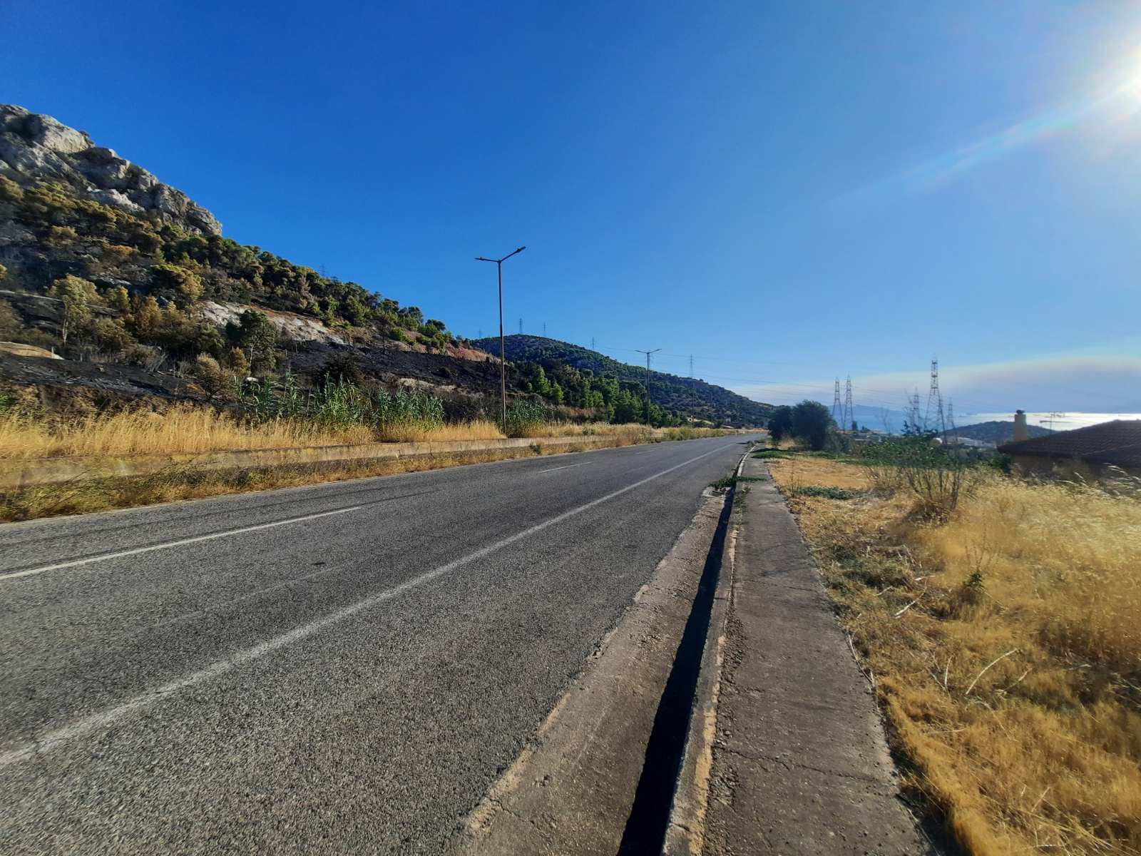 Αυτοψία στο Ποικίλο: Το σημείο από όπου ξεκίνησε η φωτιά 4 Αυτοψία στο Ποικίλο: Το σημείο από όπου ξεκίνησε η φωτιά 3