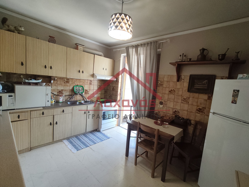Πωλείται διαμέρισμα 85 τμ. στο Δαφνί 8 Πωλείται διαμέρισμα 85 τμ. στο Δαφνί 7