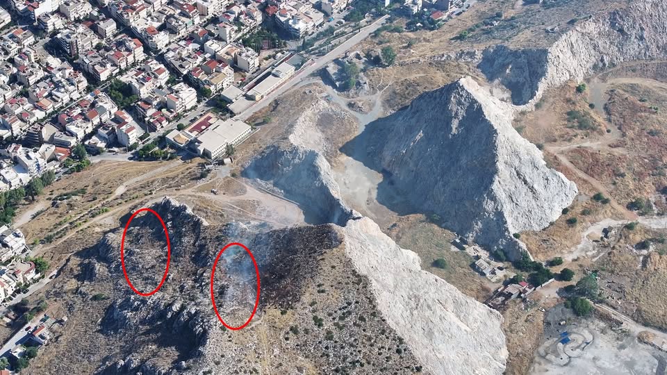 Γιατί έπιασε φωτιά στο Σχιστό ενώ μαινόταν η πυρκαγιά στο Ποικίλο; 3