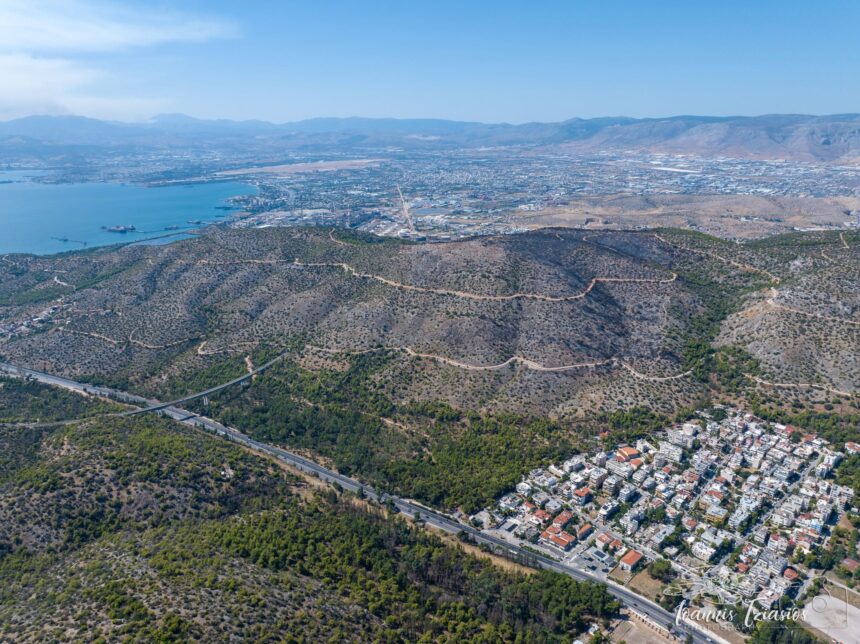 Πυρκαγιά στο Ποικίλο: H έκταση που κάηκε πάνω από το Χαϊδάρι 15