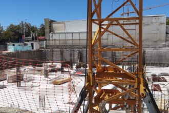 Προχωράει η ανέγερση μεγάλου σούπερ μάρκετ στη Λεωφόρο Αθηνών 23