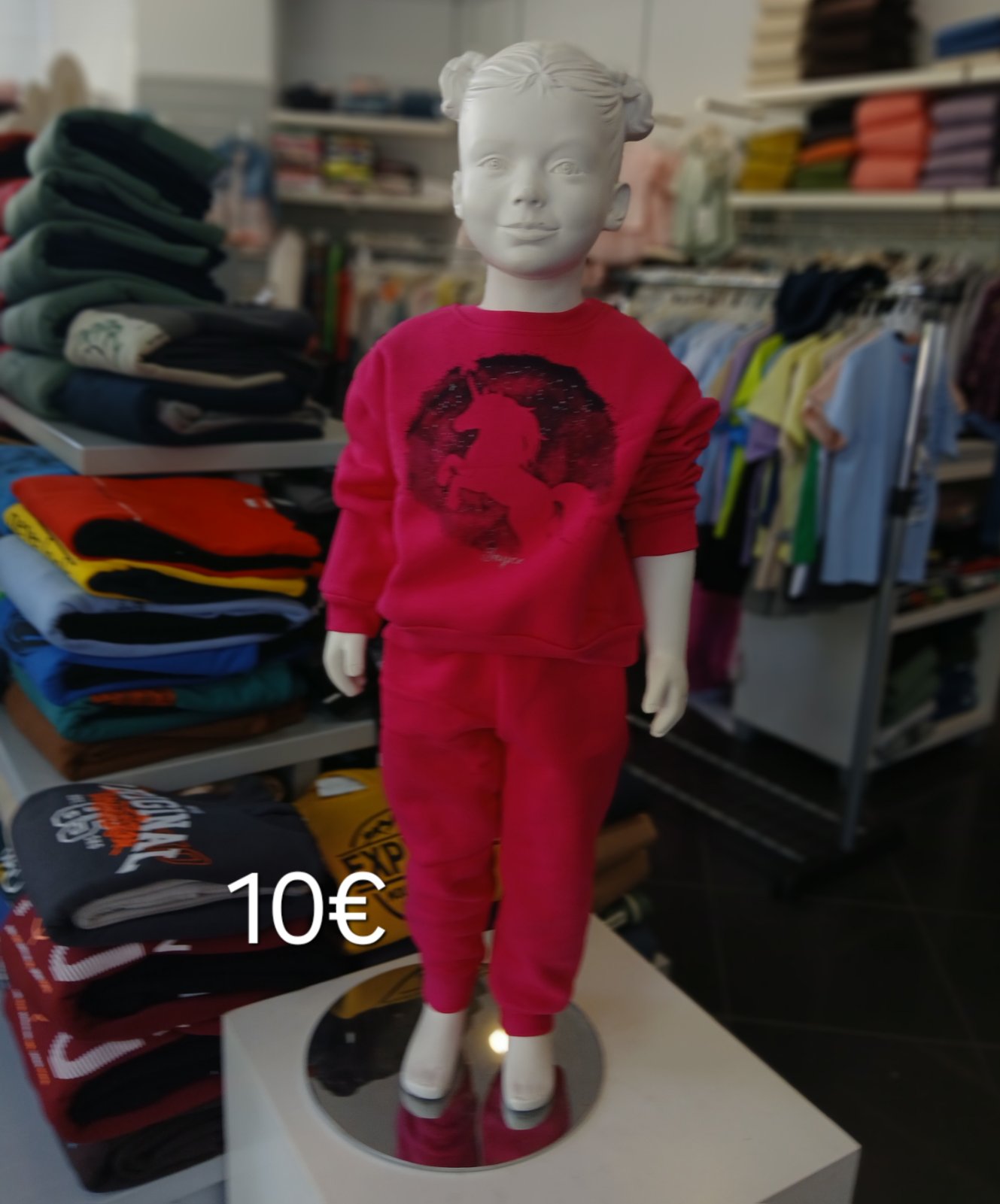 Φόρμα, φούτερ, σχολείο - Το κατάστημα Ηώ φέρνει ιδανικές προσφορές στην αρχή του φθινοπώρου 6 Φόρμα, φούτερ, σχολείο - Το κατάστημα Ηώ φέρνει ιδανικές προσφορές στην αρχή του φθινοπώρου 5