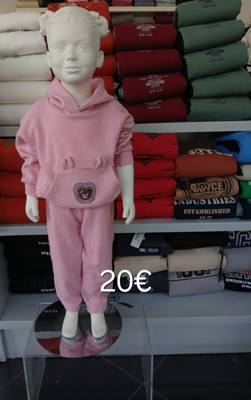 Φόρμα, φούτερ, σχολείο - Το κατάστημα Ηώ φέρνει ιδανικές προσφορές στην αρχή του φθινοπώρου 30 Φόρμα, φούτερ, σχολείο - Το κατάστημα Ηώ φέρνει ιδανικές προσφορές στην αρχή του φθινοπώρου 29