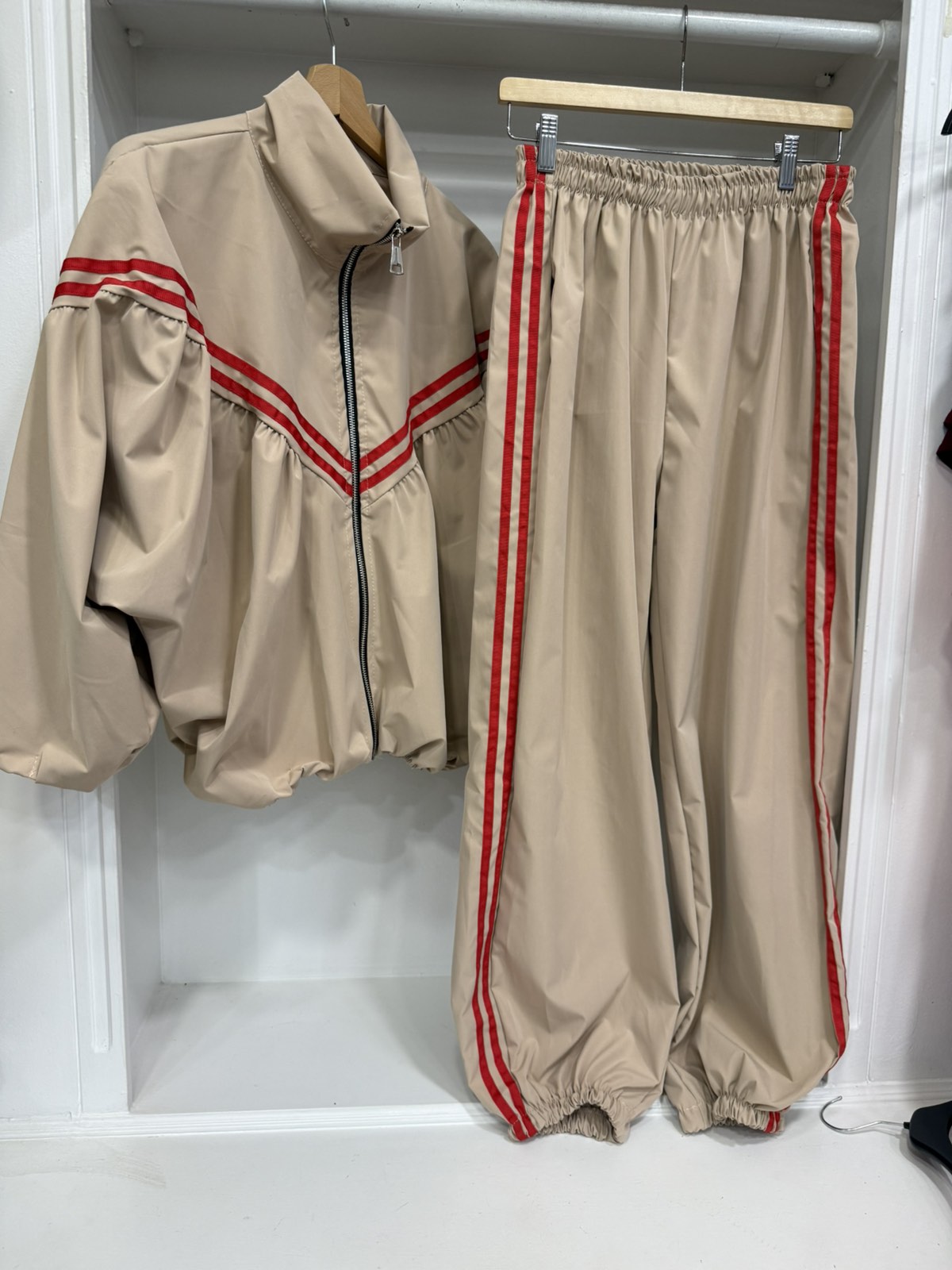 ΟΛΑ 10€ & 20€ - Η νέα φθινοπωρινή συλλογή τού Be Queen of Fashion είναι εδώ! 48 ΟΛΑ 10€ & 20€ - Η νέα φθινοπωρινή συλλογή τού Be Queen of Fashion είναι εδώ! 47